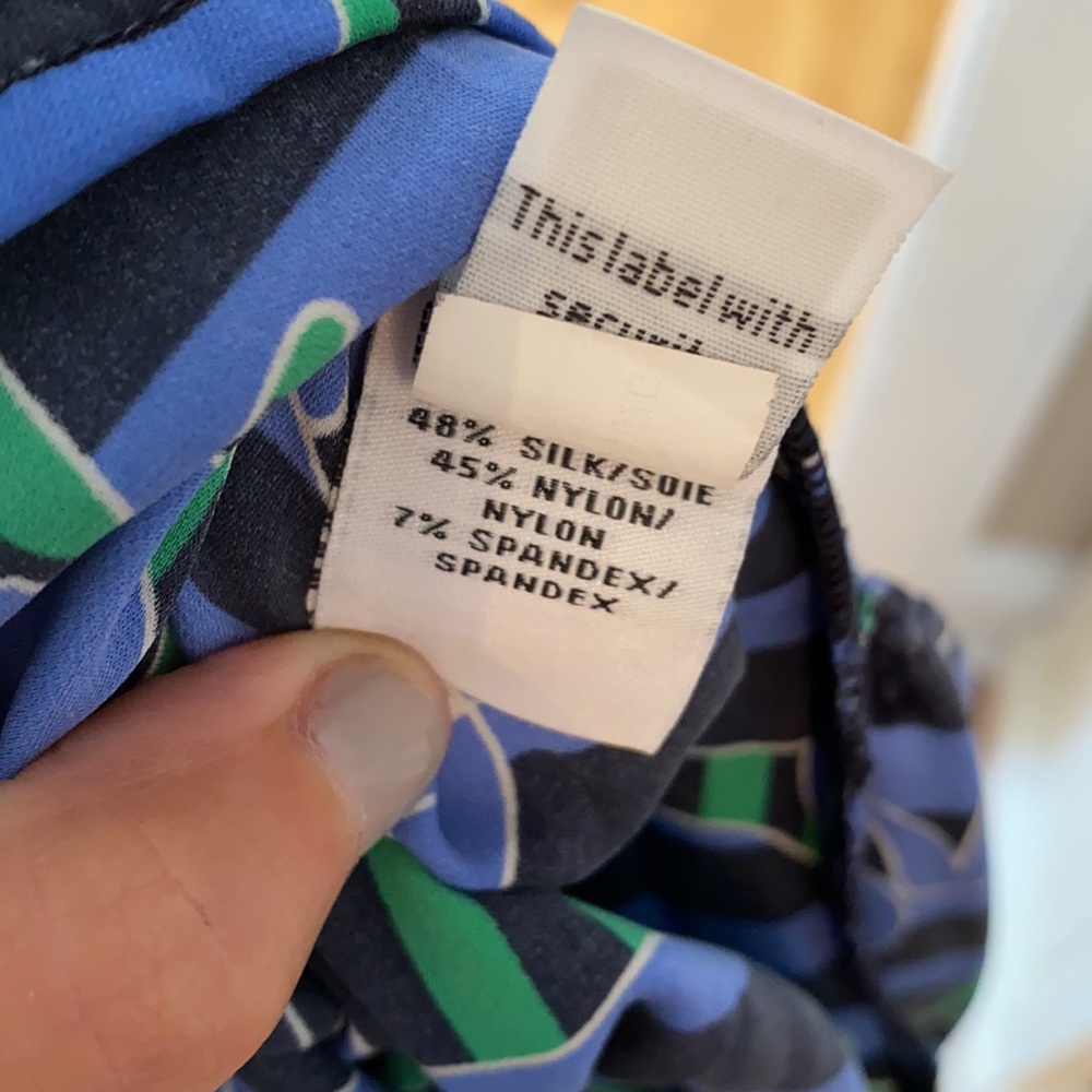 Perfect Condition, Gorgeous Comfortable Diane Von… - image 5